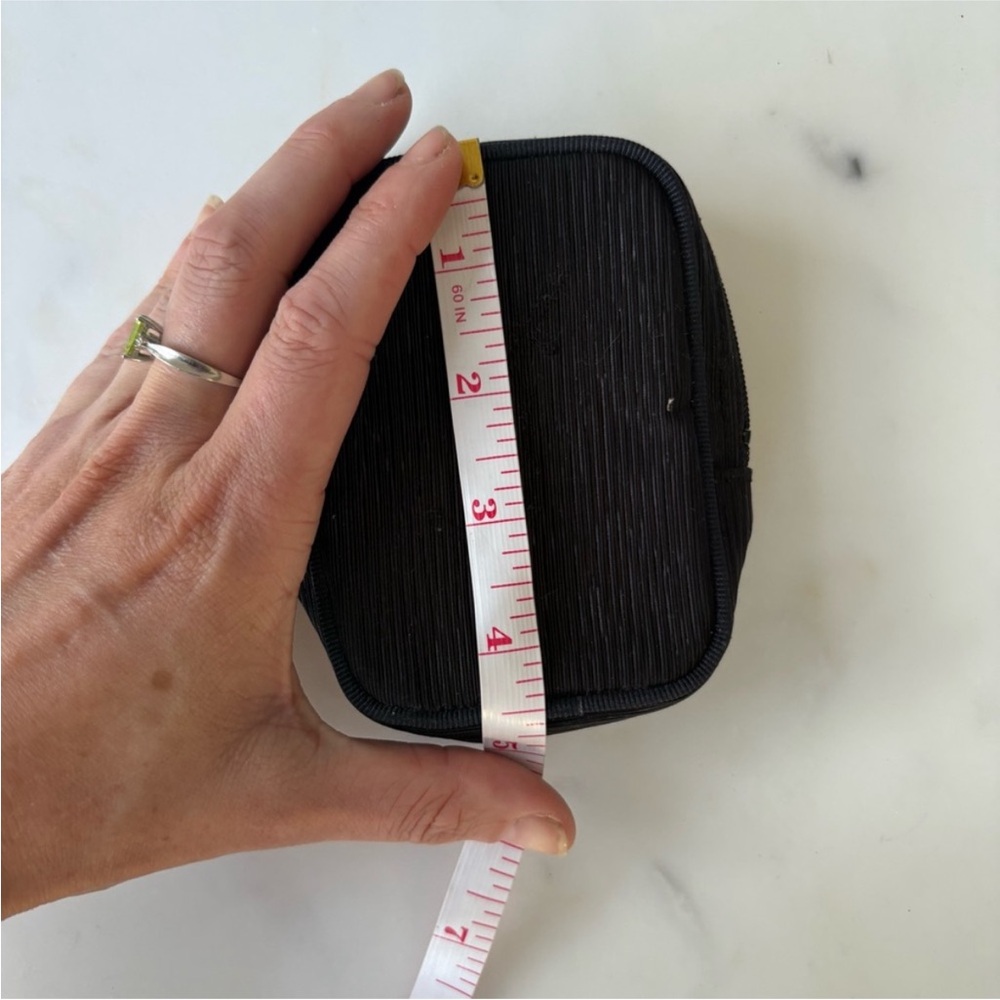 Yves Saint Laurent Vintage Ribbed Pouch/Clutch. Authentic. - Picture 14 of 16